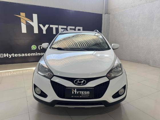 HYUNDAI HB20X 1.6 16V PREMIUM FLEX 4P AUTOMÁTICO